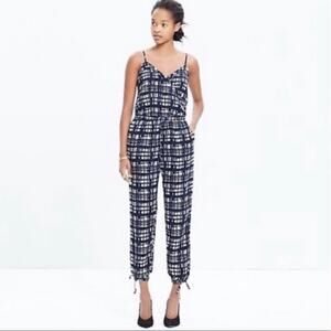 Madewell navy blue and beige plaid sleeveless casual jumpsuit size small S B160